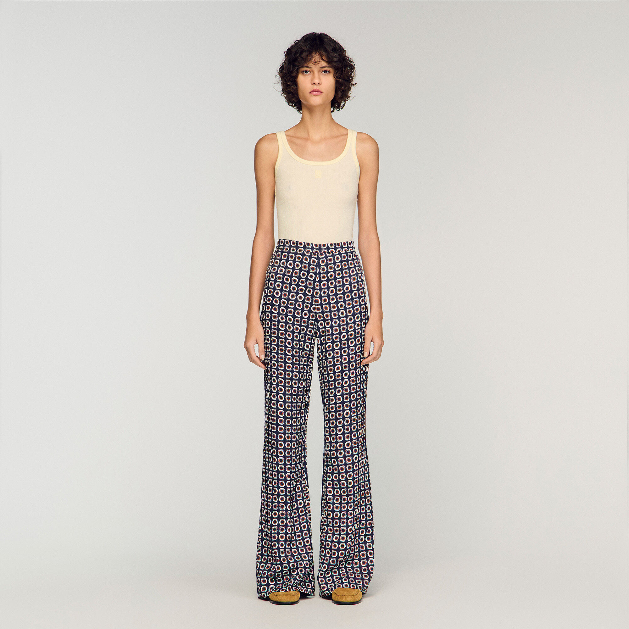 Floral-print flowy trousers