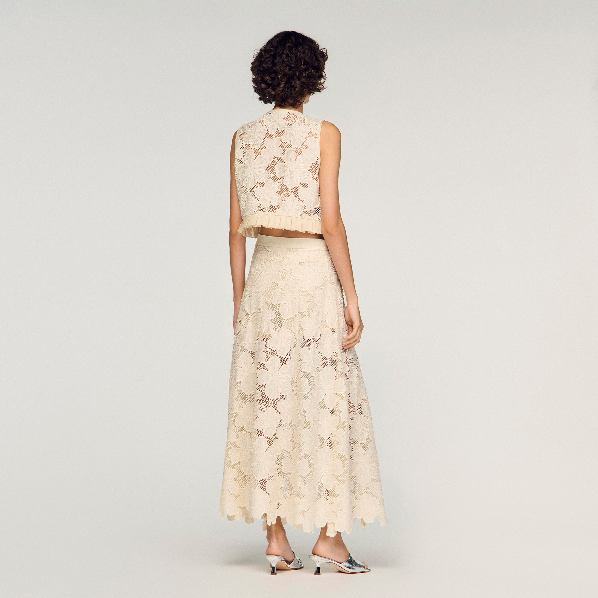Maxi guipure skirt