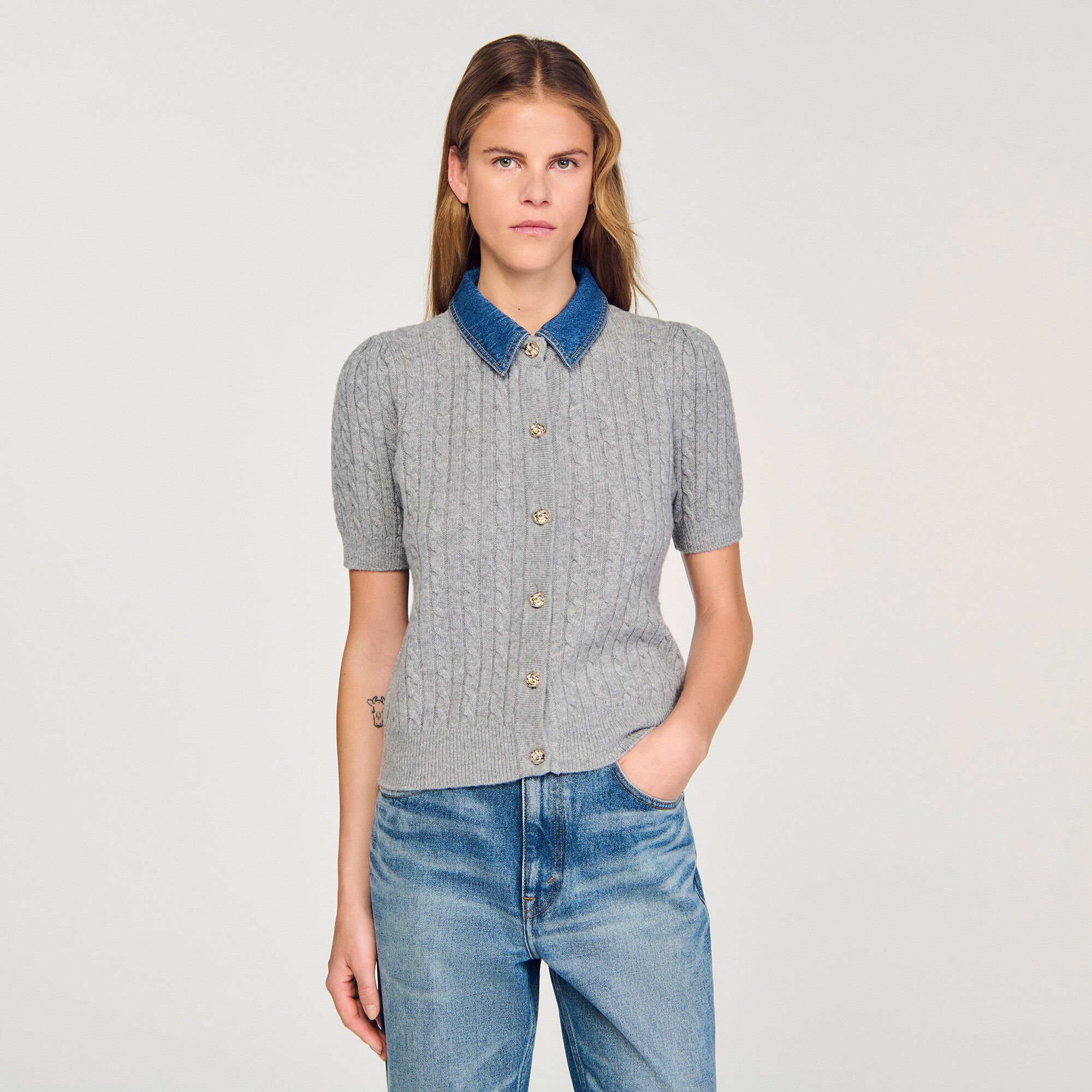 Cardigan with detachable denim collar