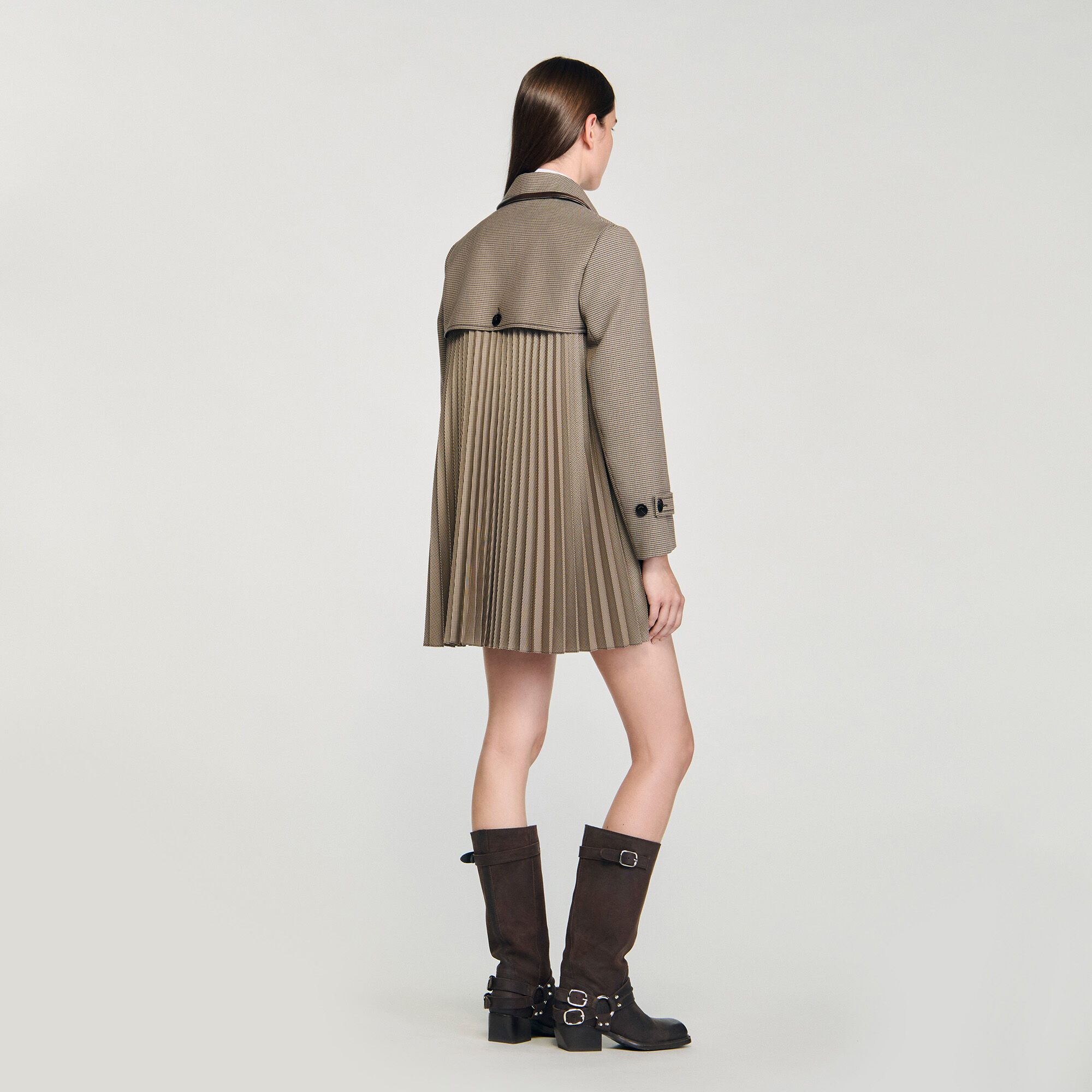 Houndstooth trench