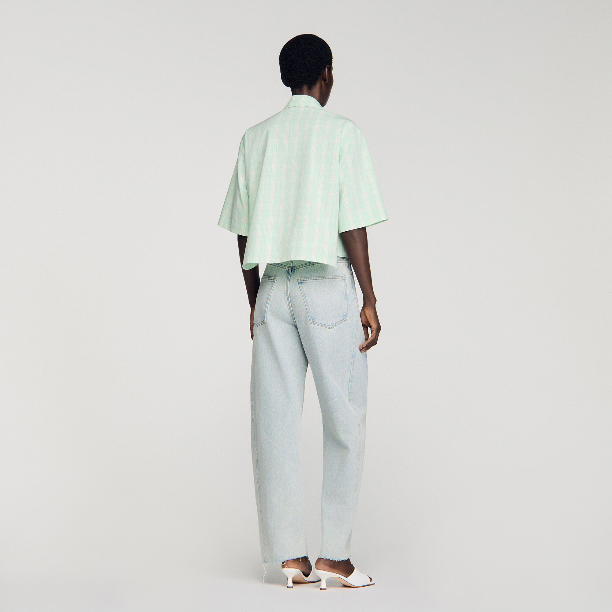 Short checked shirt