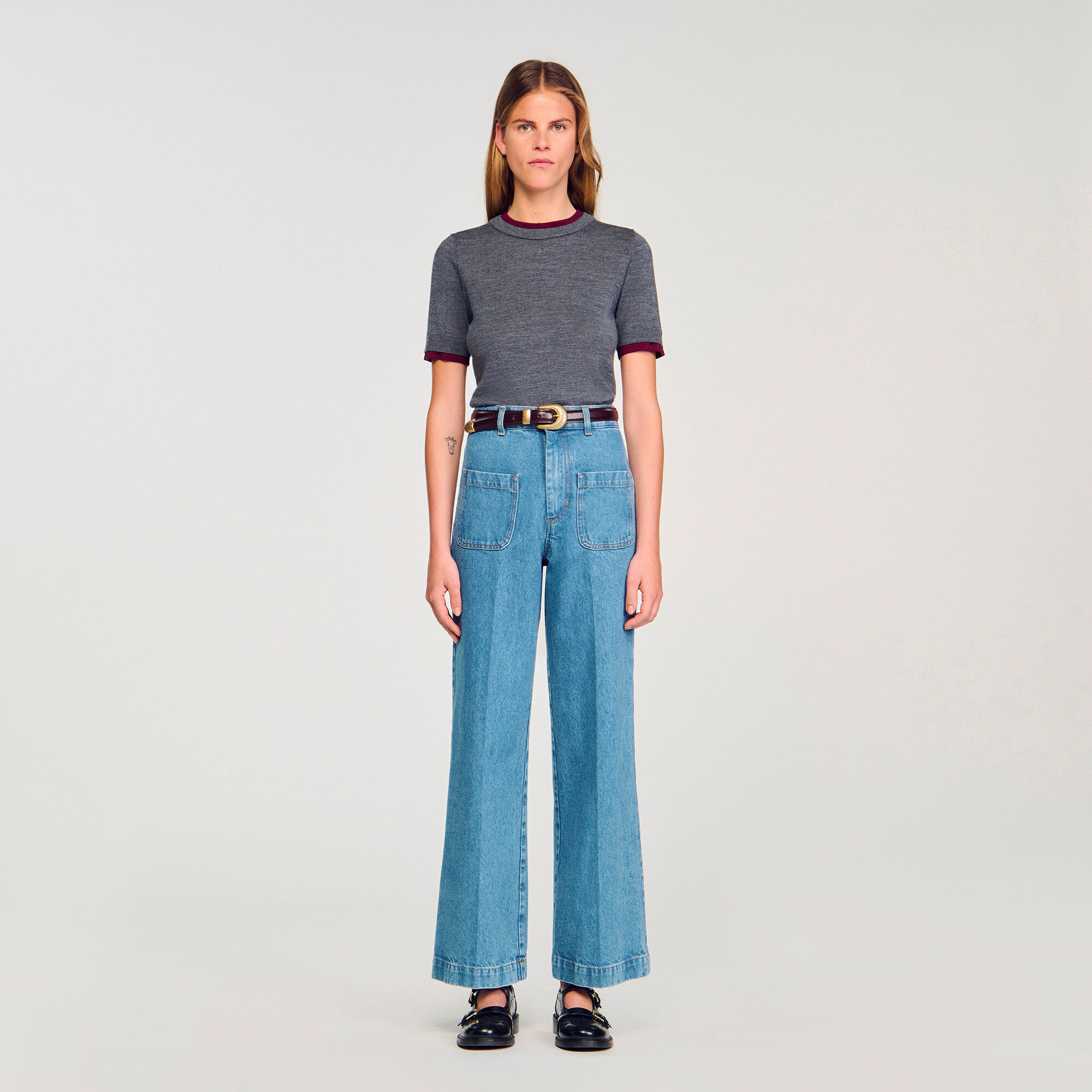 Two-tone cropped sweater
