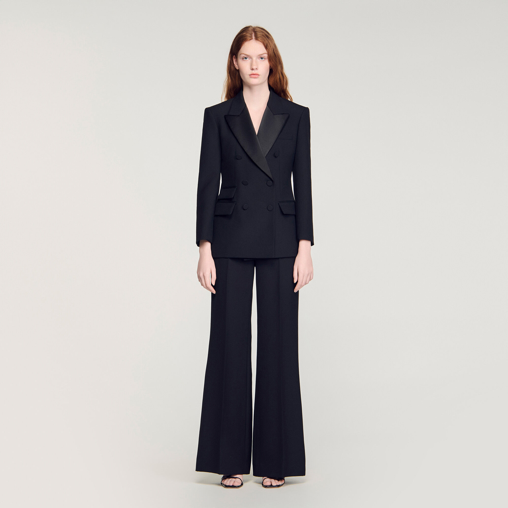 Tuxedo jacket with satin collar