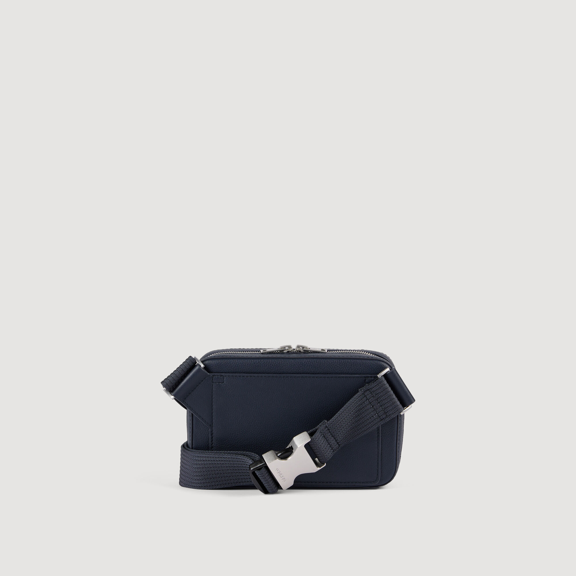 Small grained leather bag