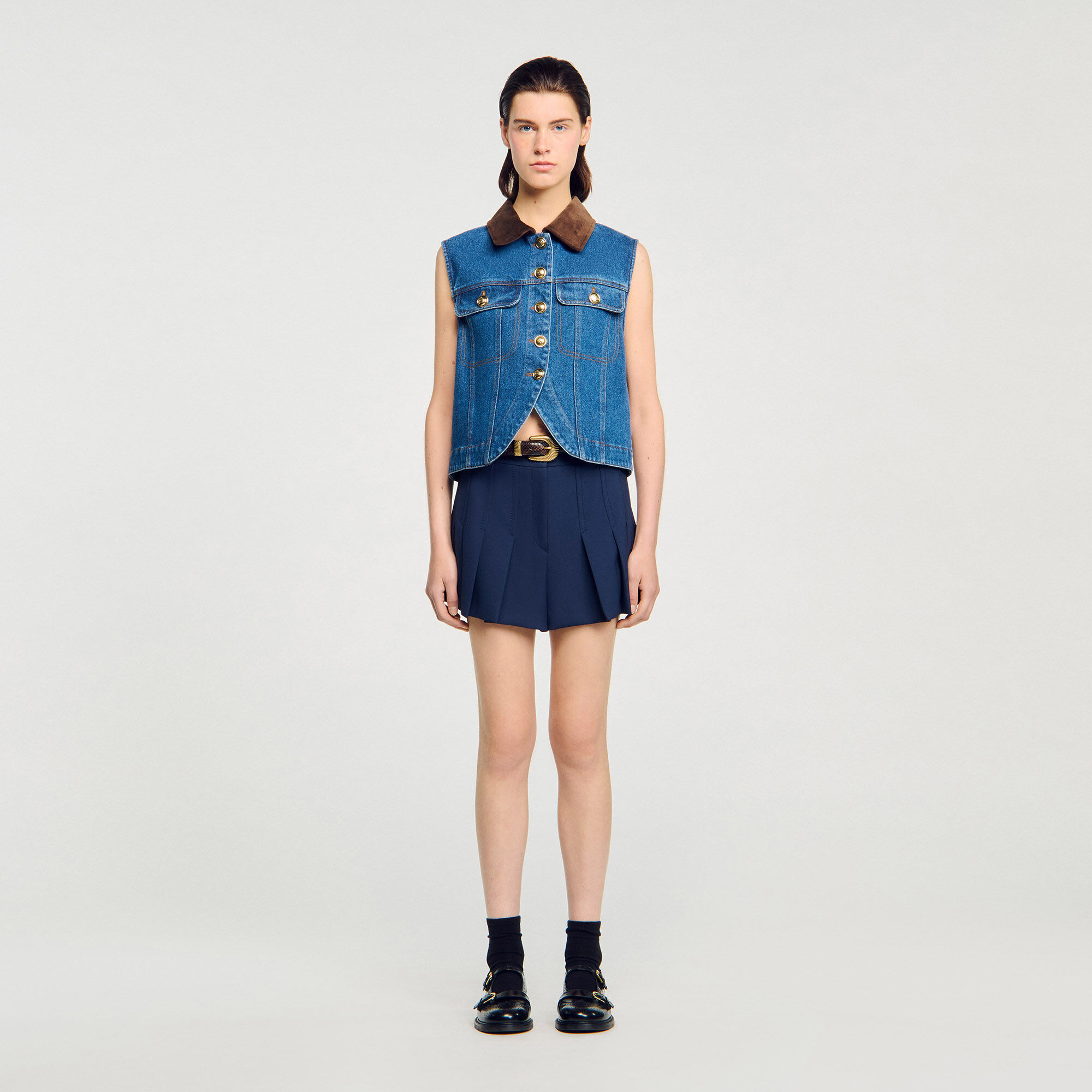 Sleeveless denim vest