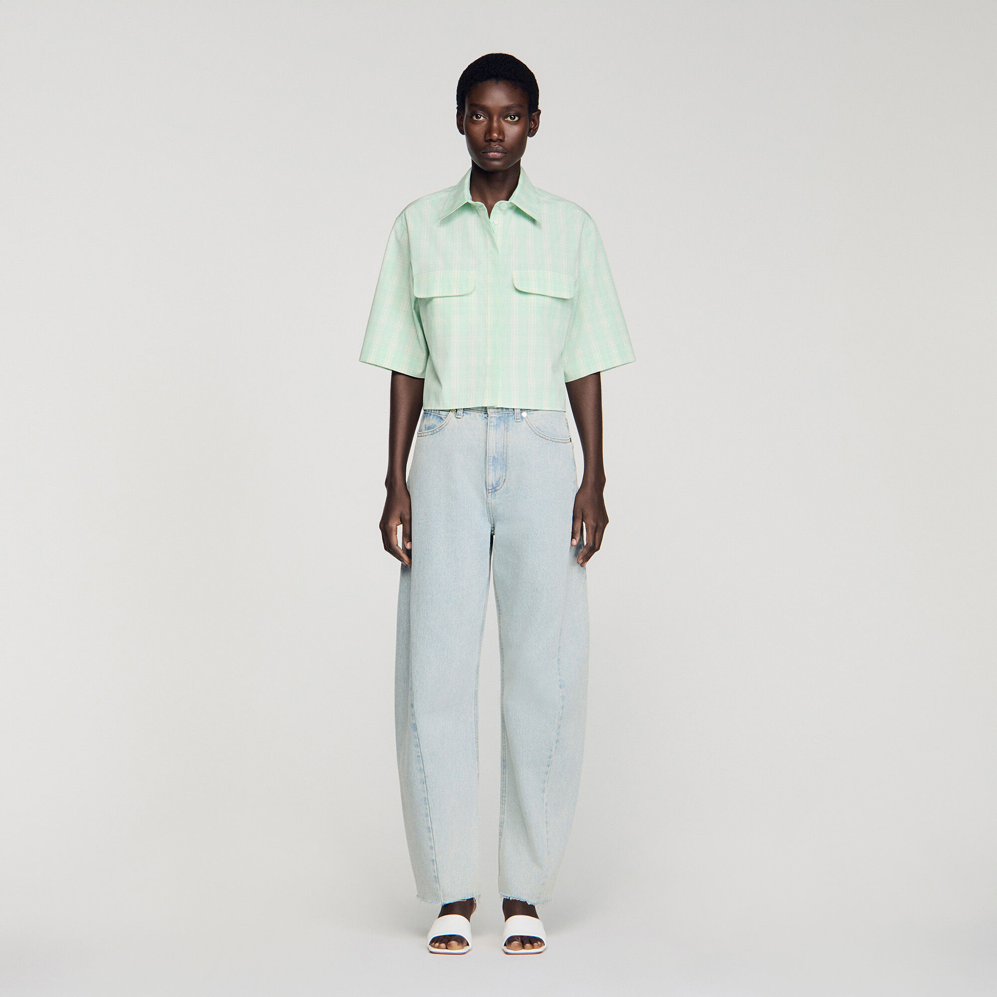 Short checked shirt