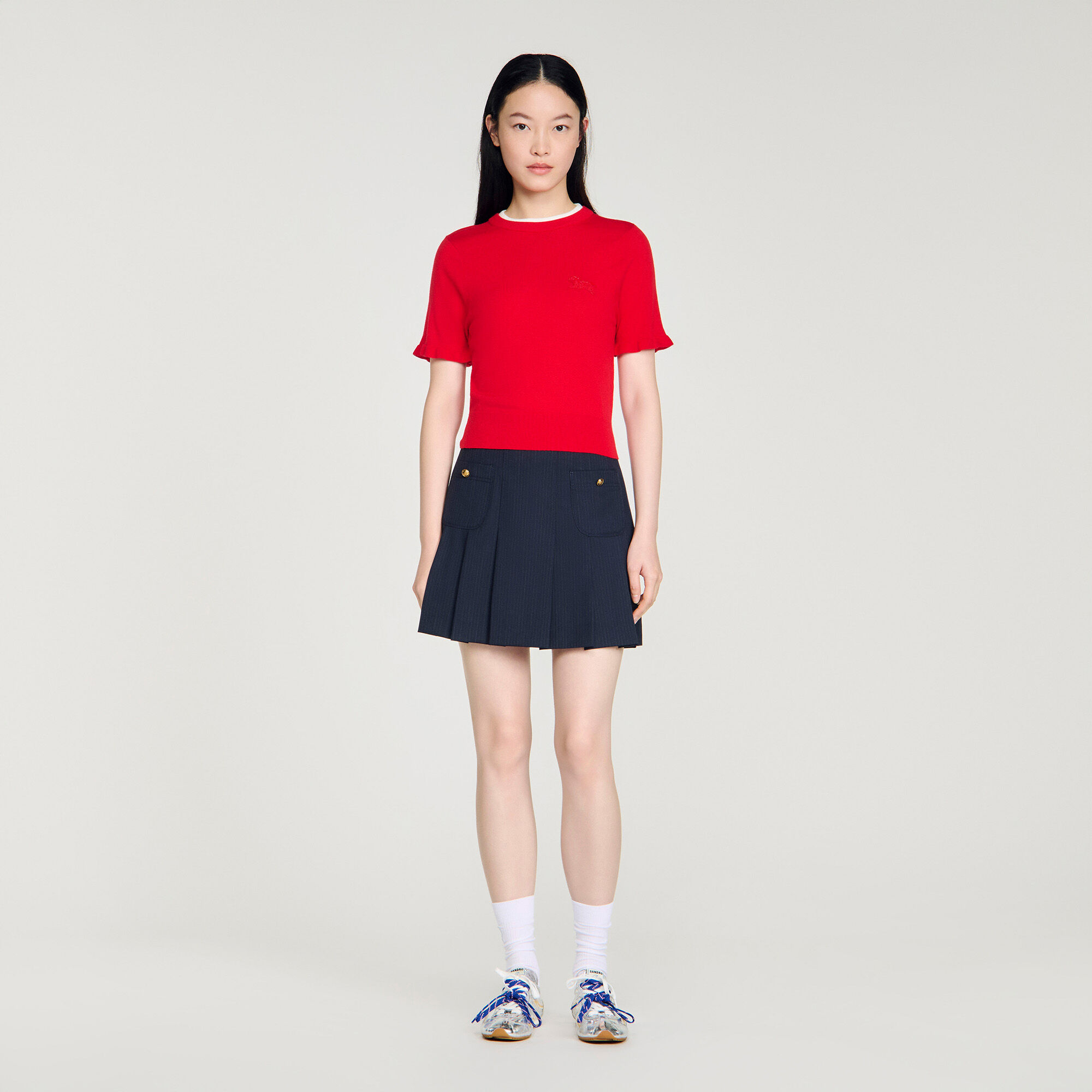 Contrast collar wool sweater