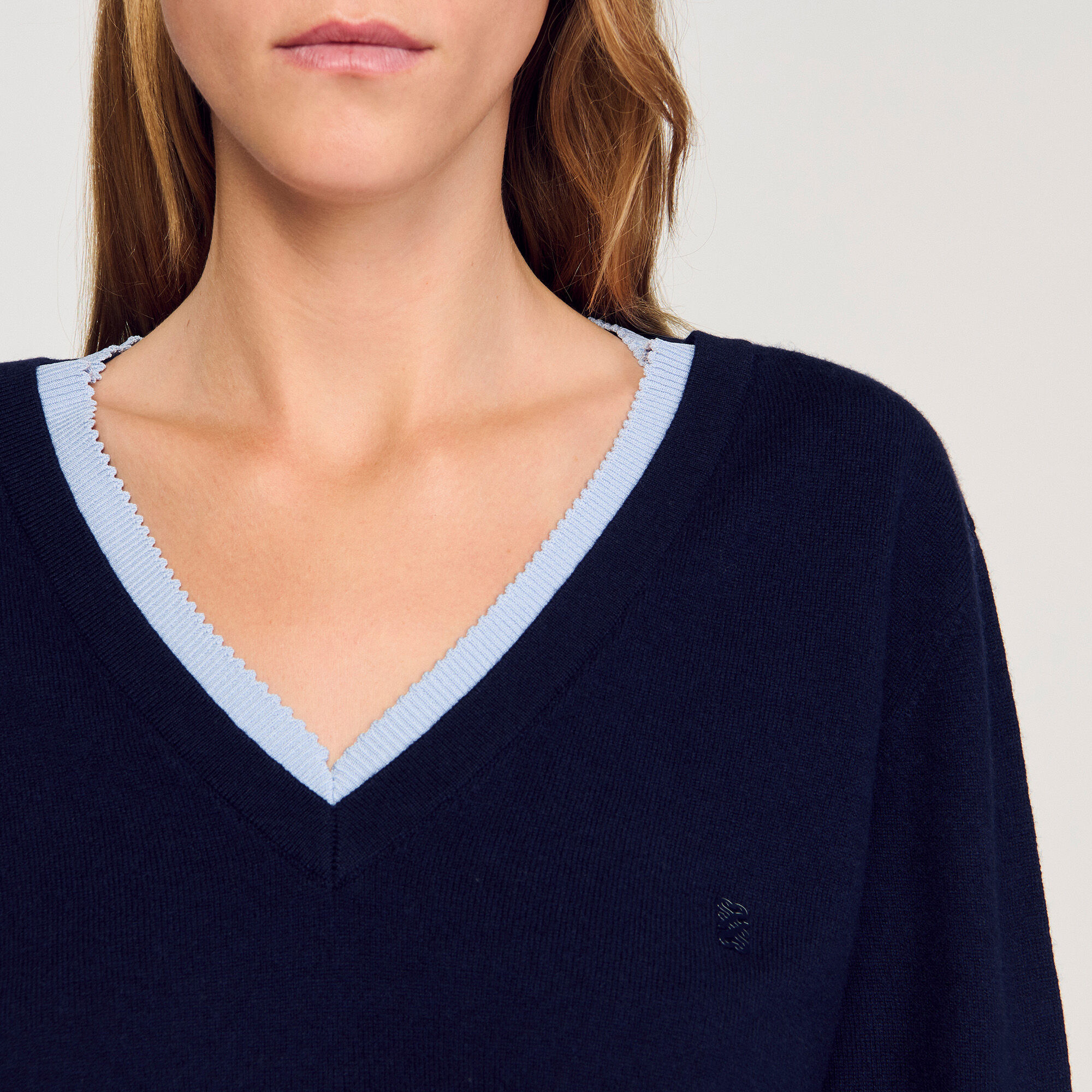 V-neck wool and cashmere sweater
