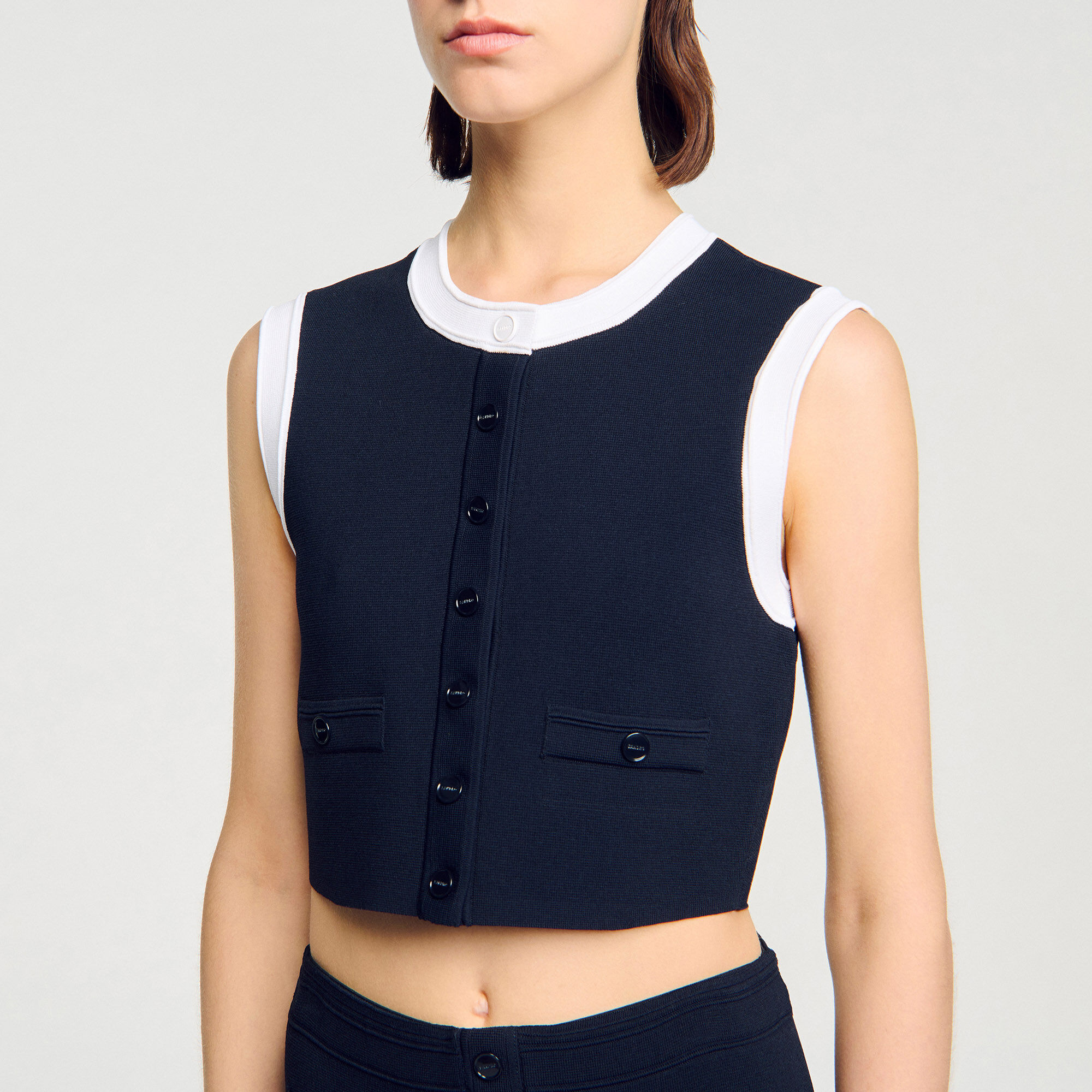 Two-tone cropped knit top
